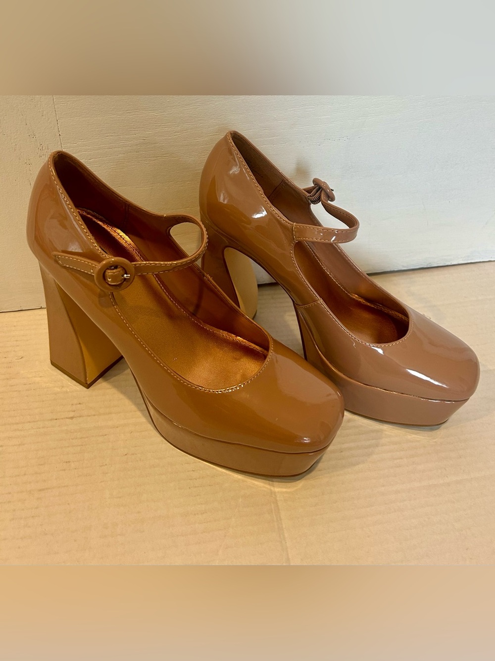 Nine West Patent Platform Mary Jane Heels in Tan